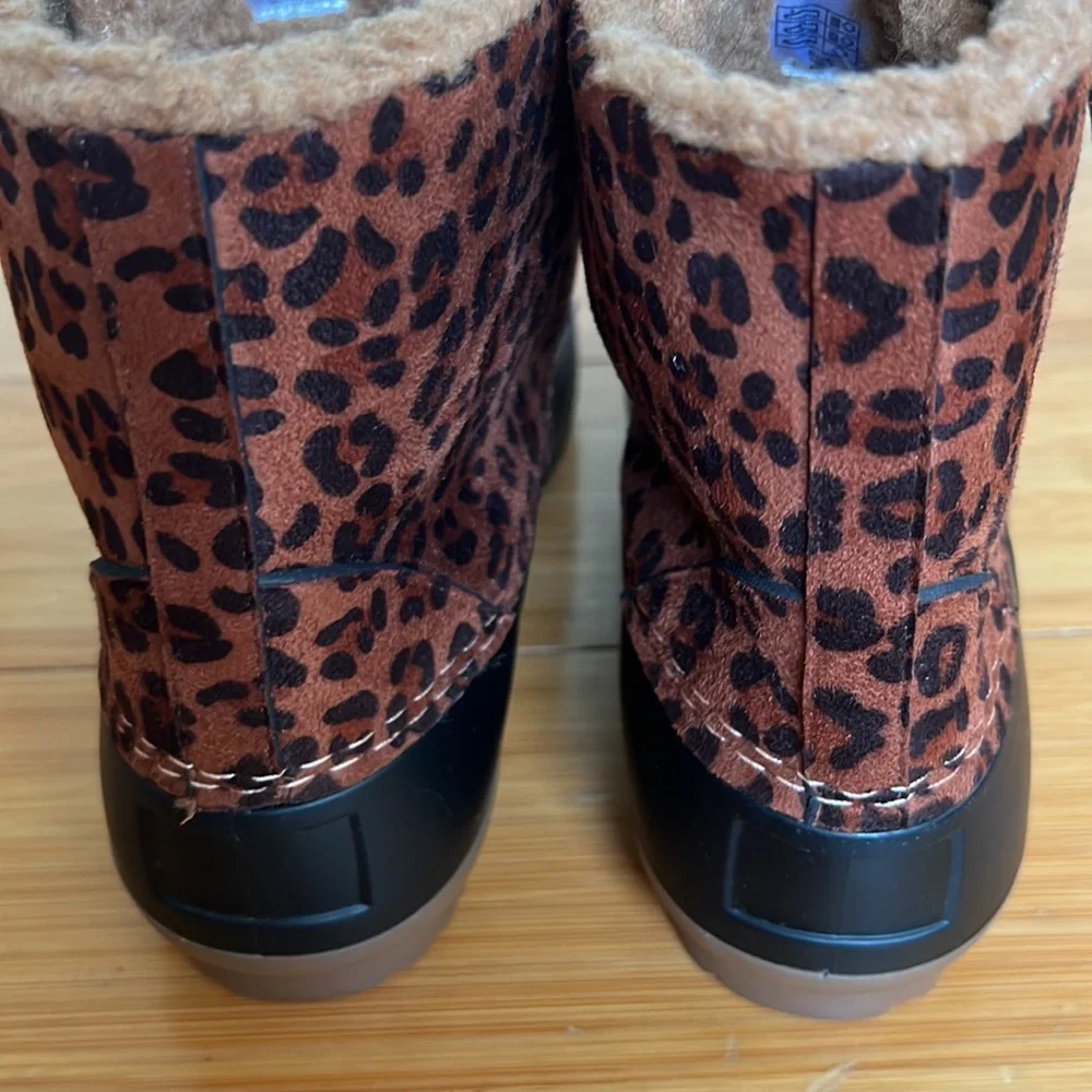 Leopard print duck booties size 9 NWOT - Picture 4 of 4
